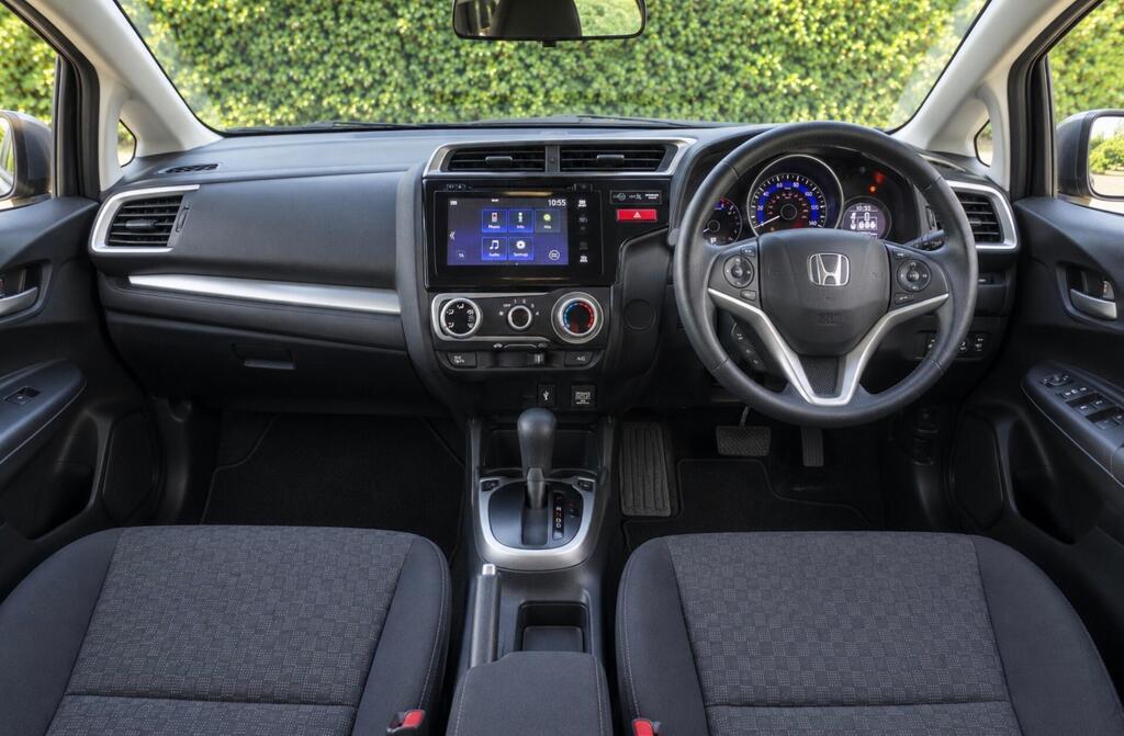 2016 Honda Jazz — photo 3