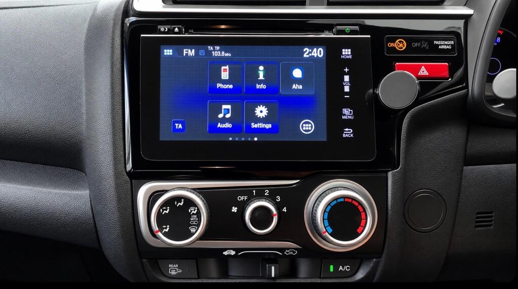 2016 Honda Jazz — photo 8