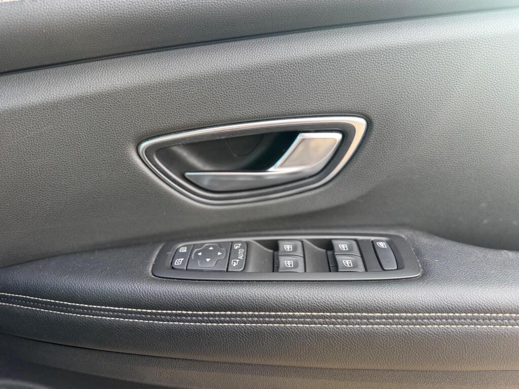 2017 Renault Grand Scenic