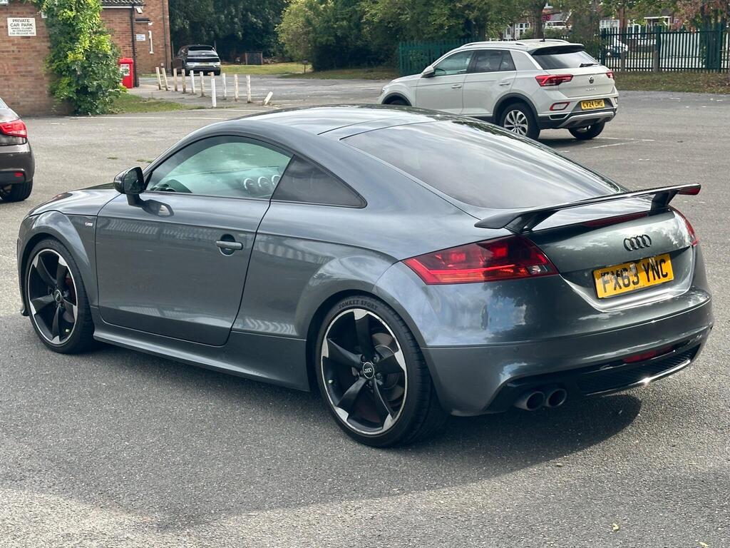 Audi TT 2.0 TDI Black Edition S Tronic quattro Euro 5 3dr photo 5