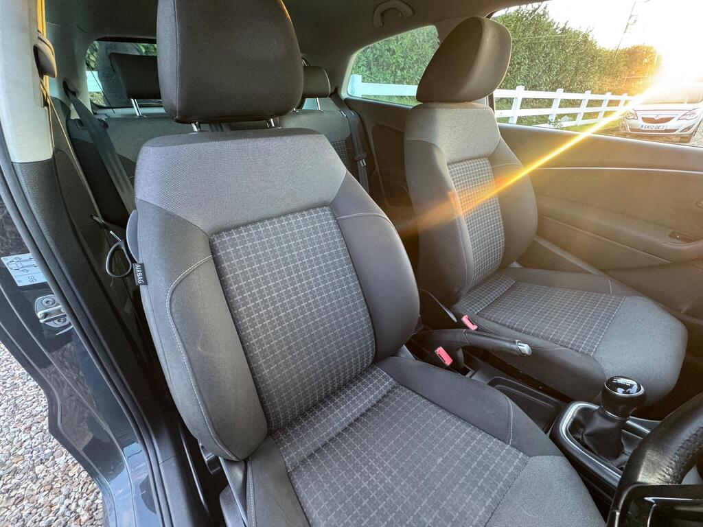 2016 Volkswagen Polo