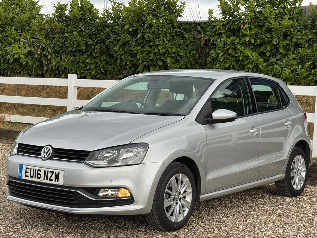 2016 Volkswagen Polo