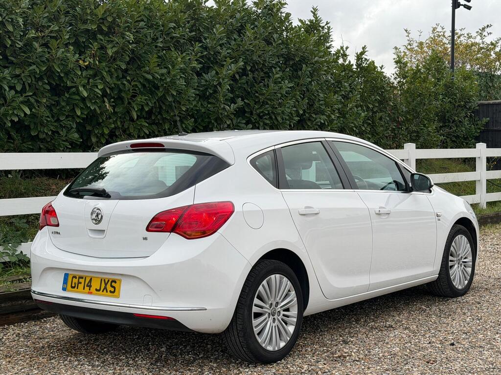 2014 Vauxhall Astra