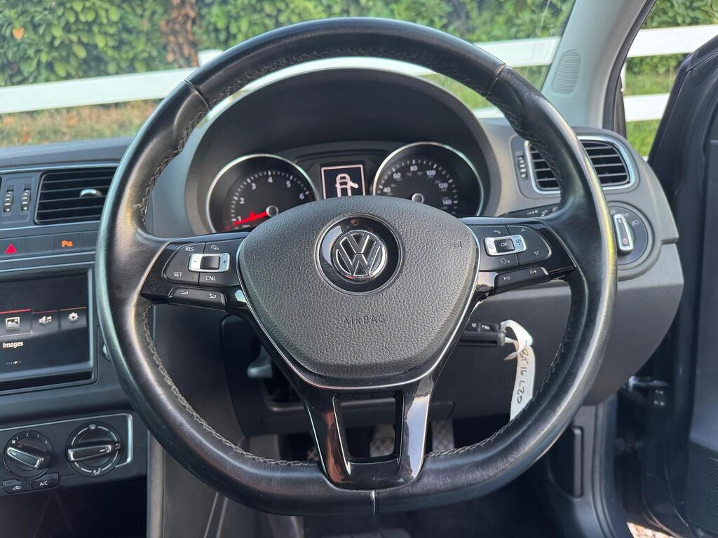 2016 Volkswagen Polo