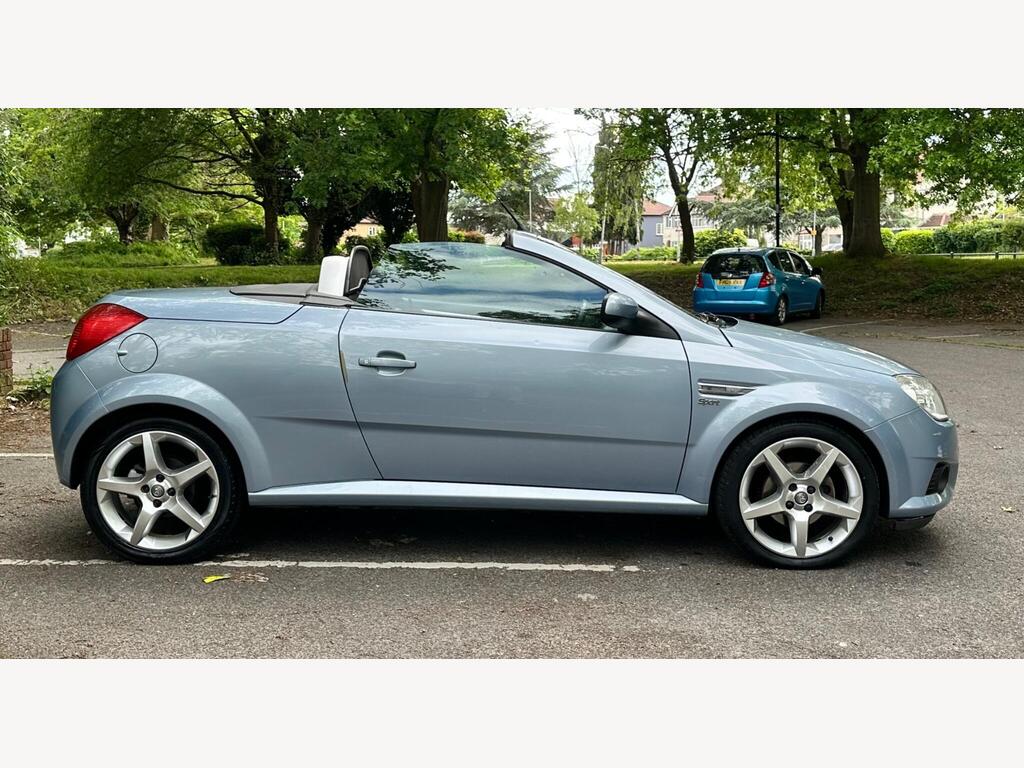 Vauxhall Tigra 1.8i Sport 2dr photo 8