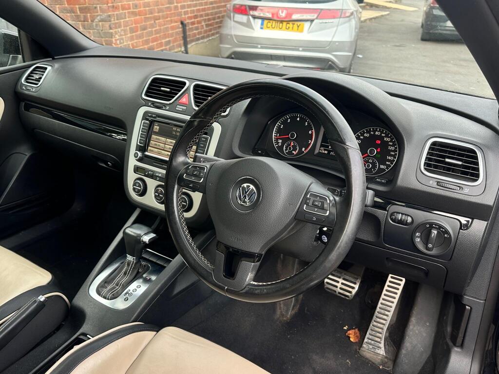 Volkswagen Eos 2.0 TSI Individual Cabriolet DSG Euro 5 2dr photo 9