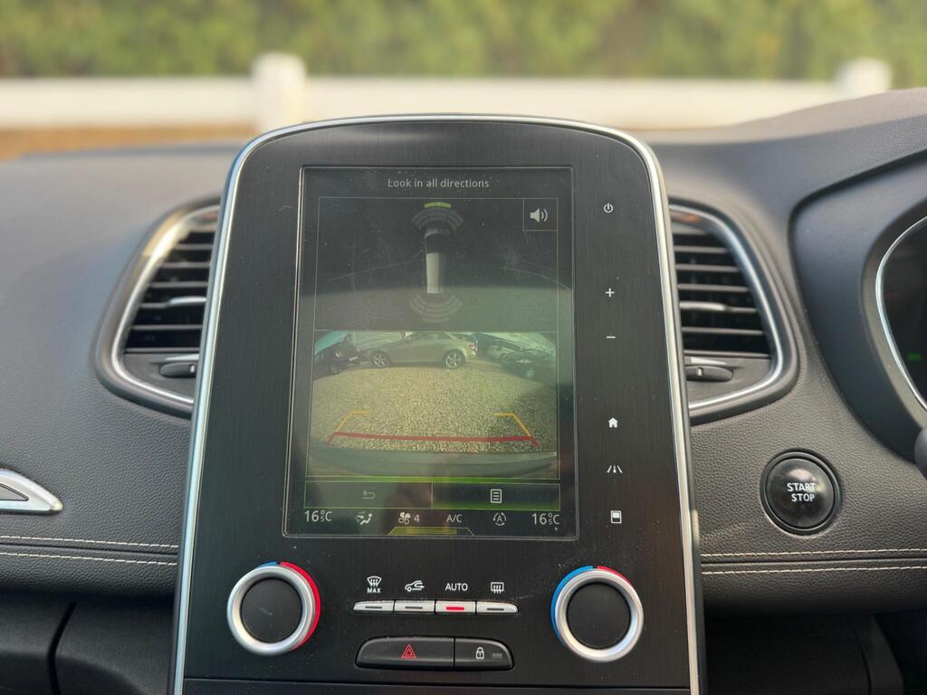 2017 Renault Grand Scenic