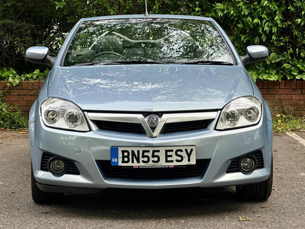 Vauxhall Tigra 1.8i Sport 2dr photo 2