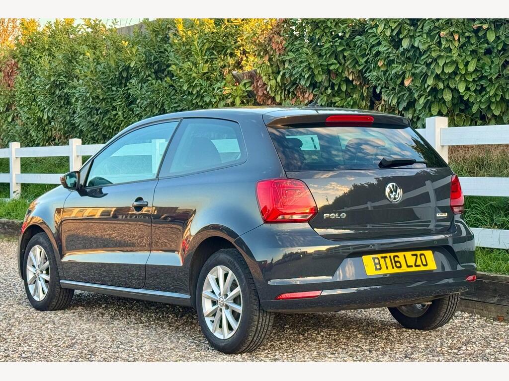2016 Volkswagen Polo