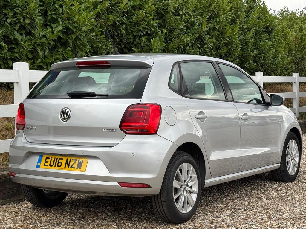 2016 Volkswagen Polo