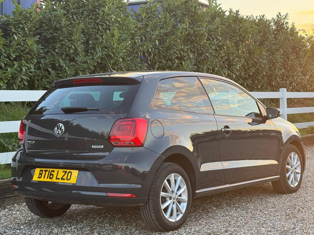 2016 Volkswagen Polo