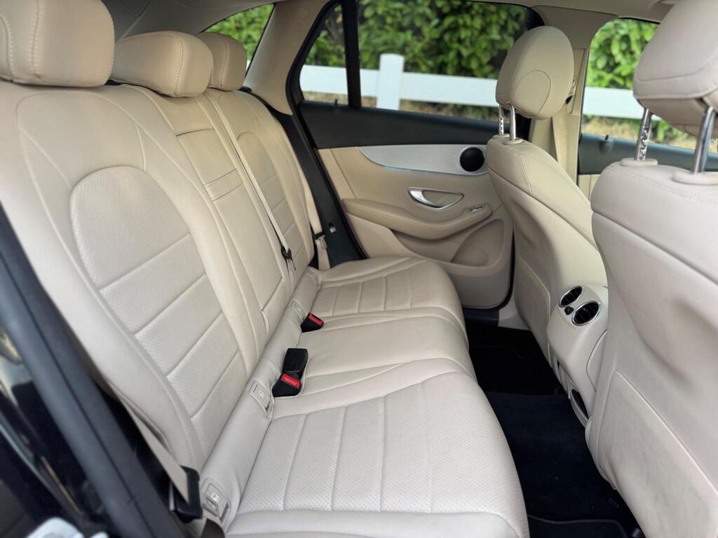 2015 Mercedes-Benz GLC