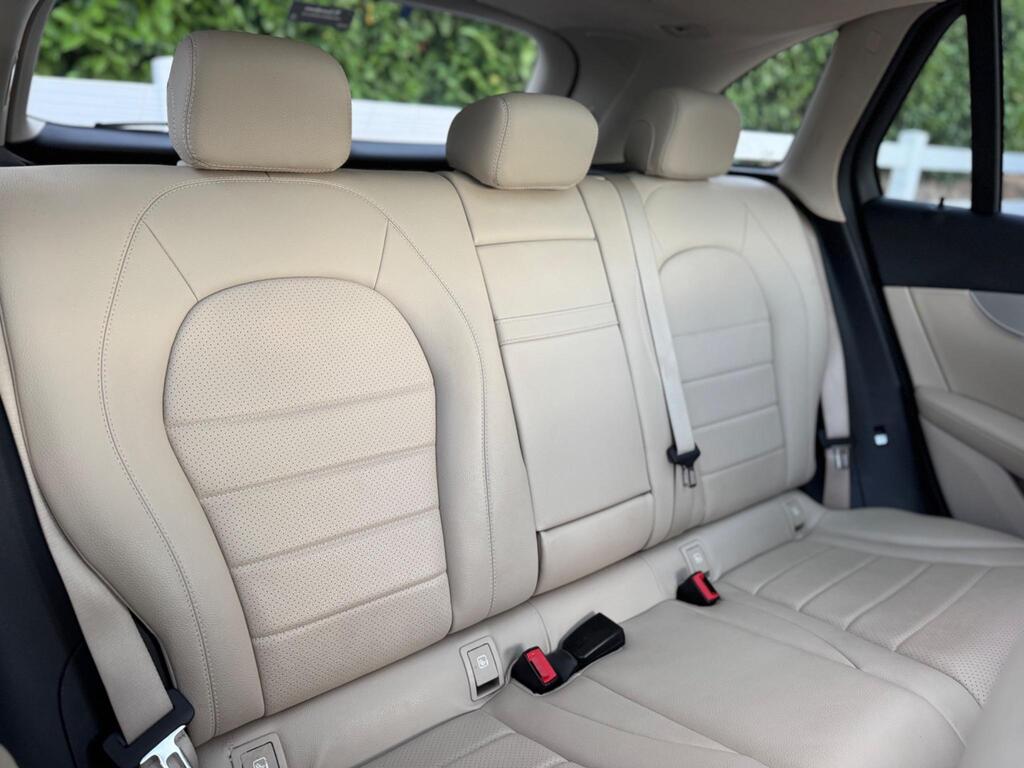 2015 Mercedes-Benz GLC