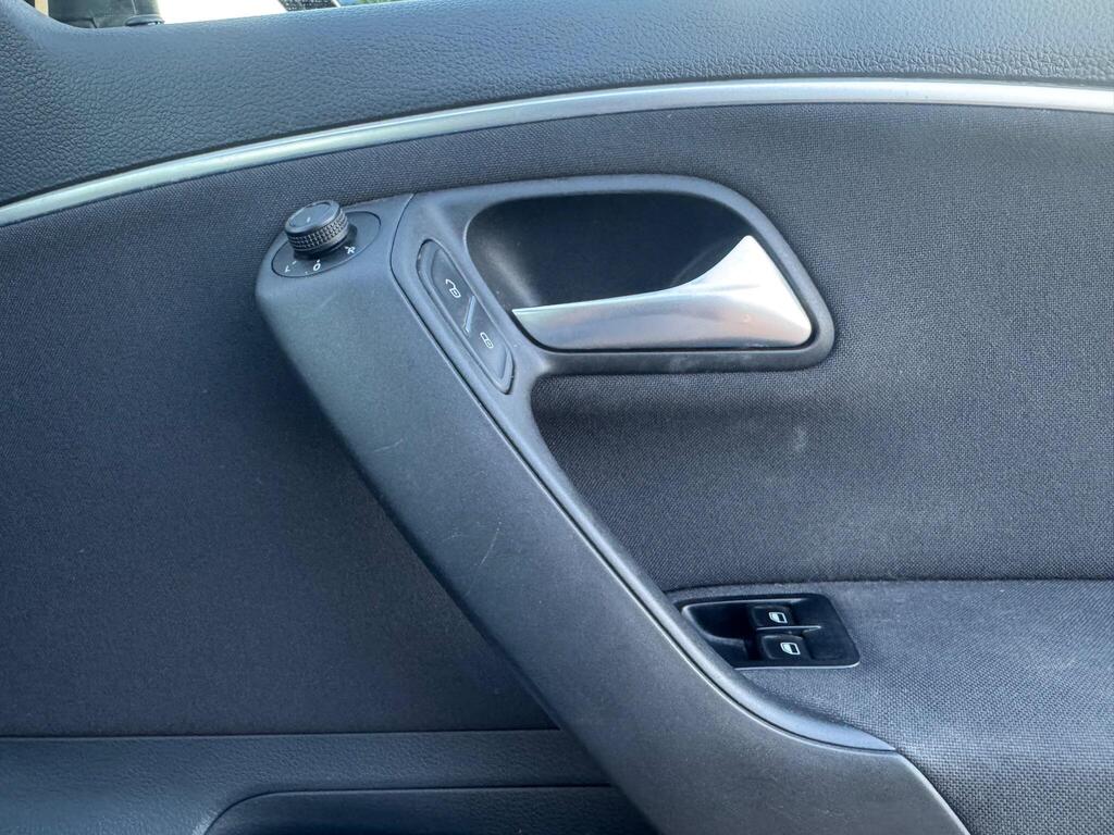 2016 Volkswagen Polo