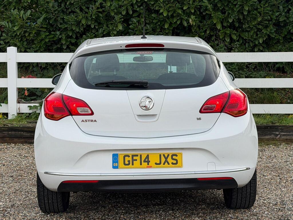 2014 Vauxhall Astra
