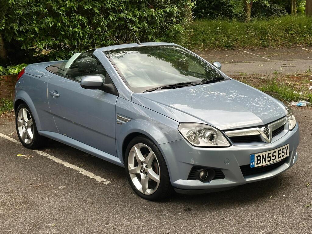 Vauxhall Tigra 1.8i Sport 2dr photo 9