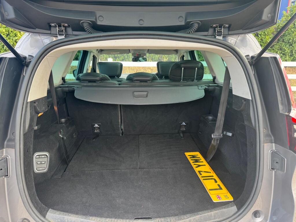 2017 Renault Grand Scenic