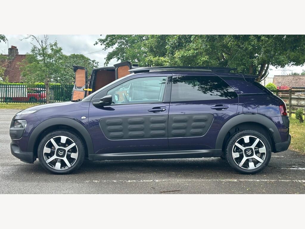 Citroen C4 Cactus 1.2 PureTech Flair EAT6 Euro 6 (s/s) 5dr photo 4
