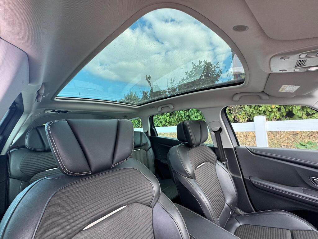 2017 Renault Grand Scenic