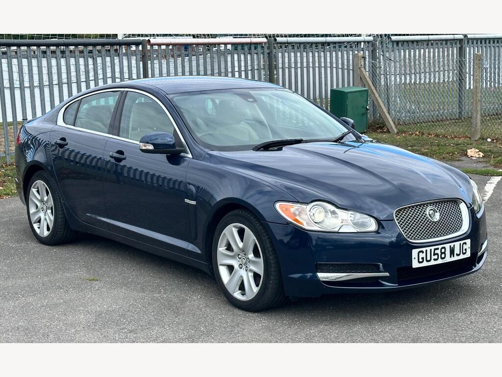 Jaguar XF 2.7d V6 Premium Luxury Auto Euro 4 4dr photo 9
