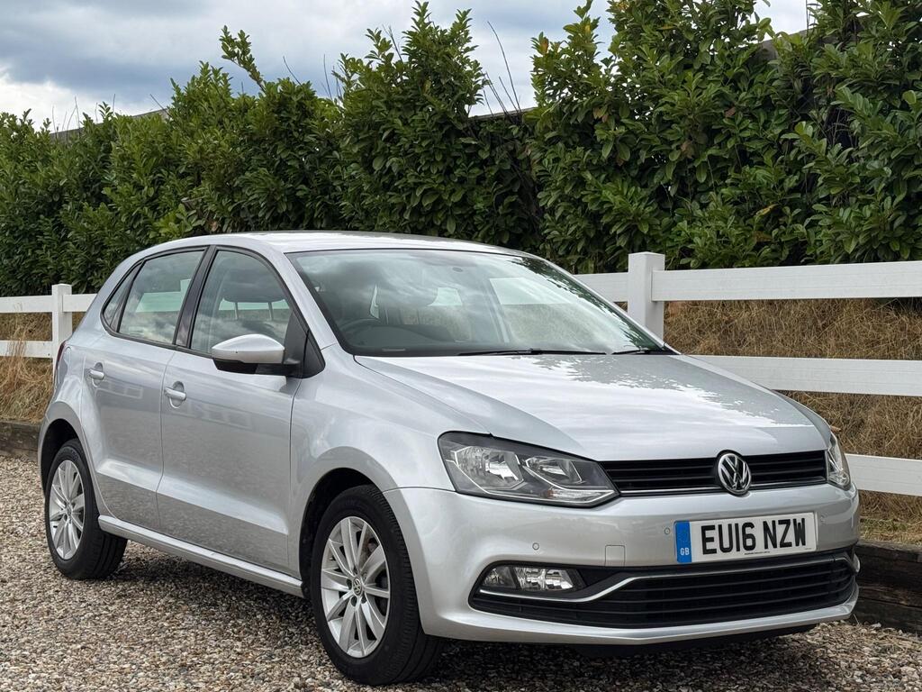 2016 Volkswagen Polo