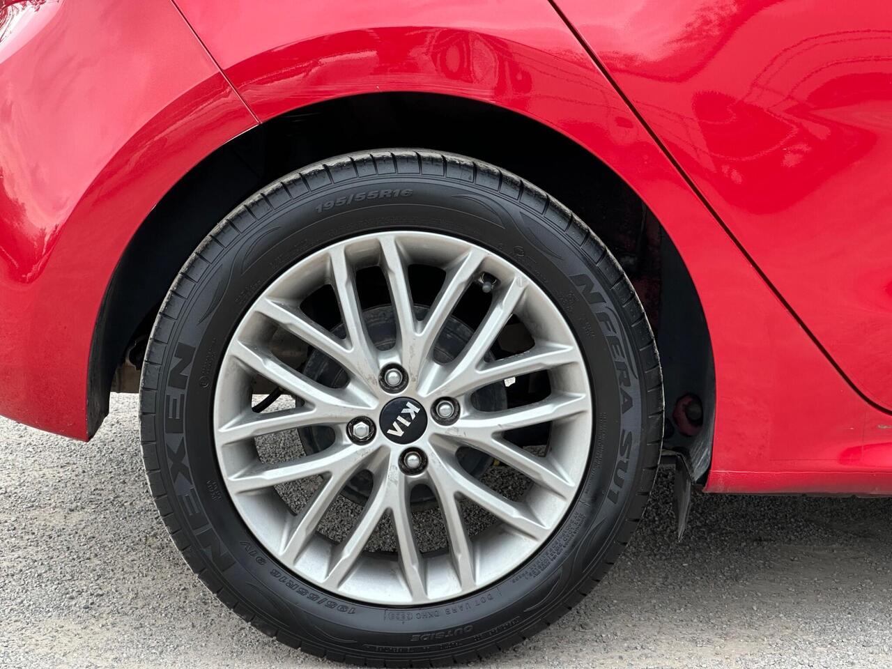 Kia Rio photo 11