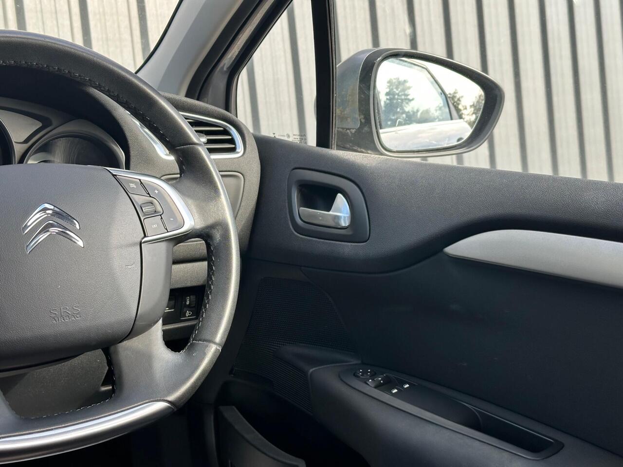 Citroen C4 photo 15
