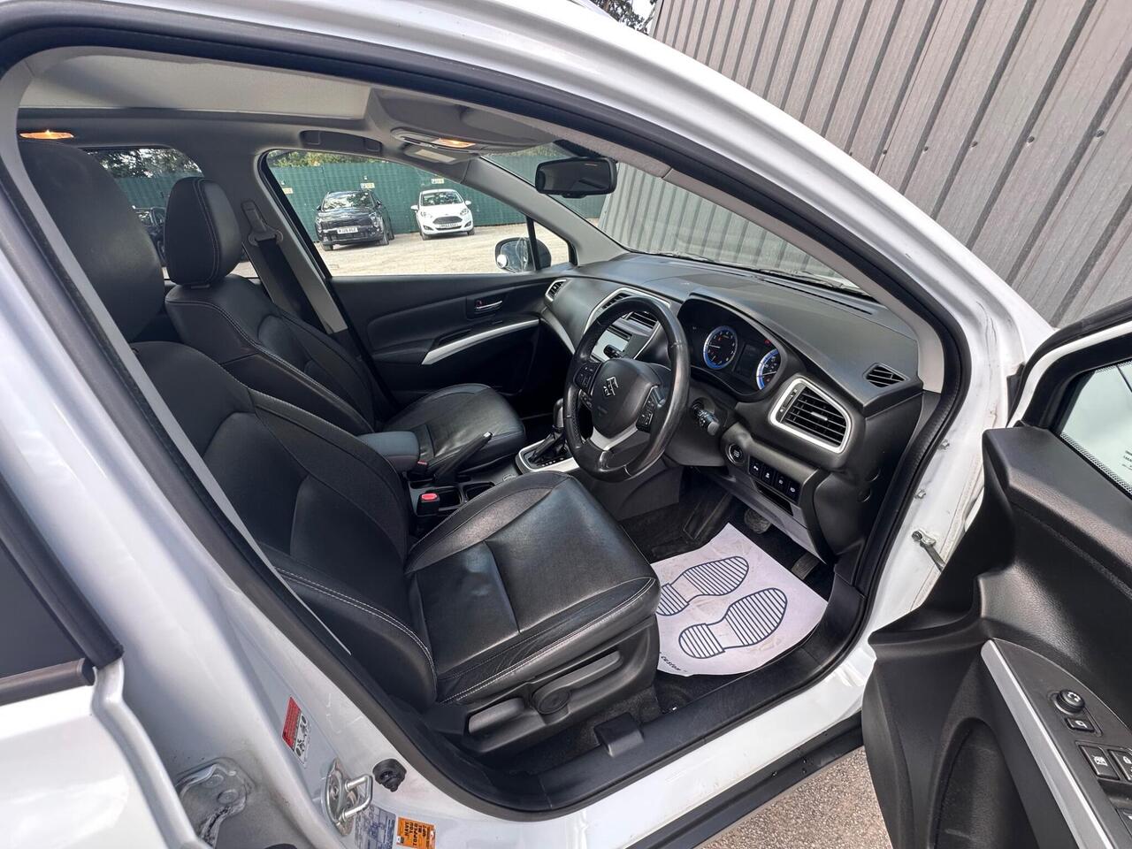 Suzuki SX4 S-Cross photo 23