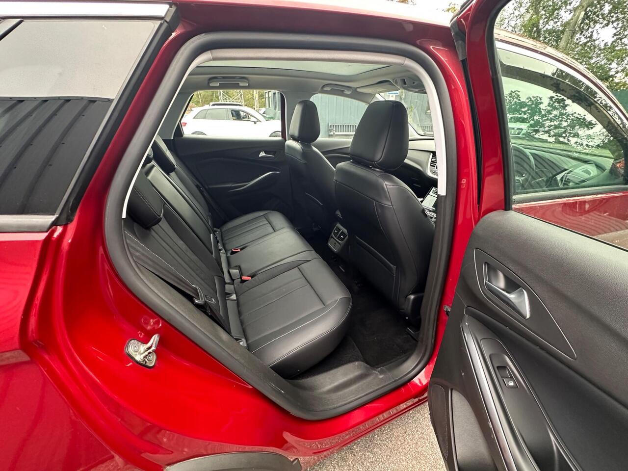 Vauxhall Grandland X photo 21