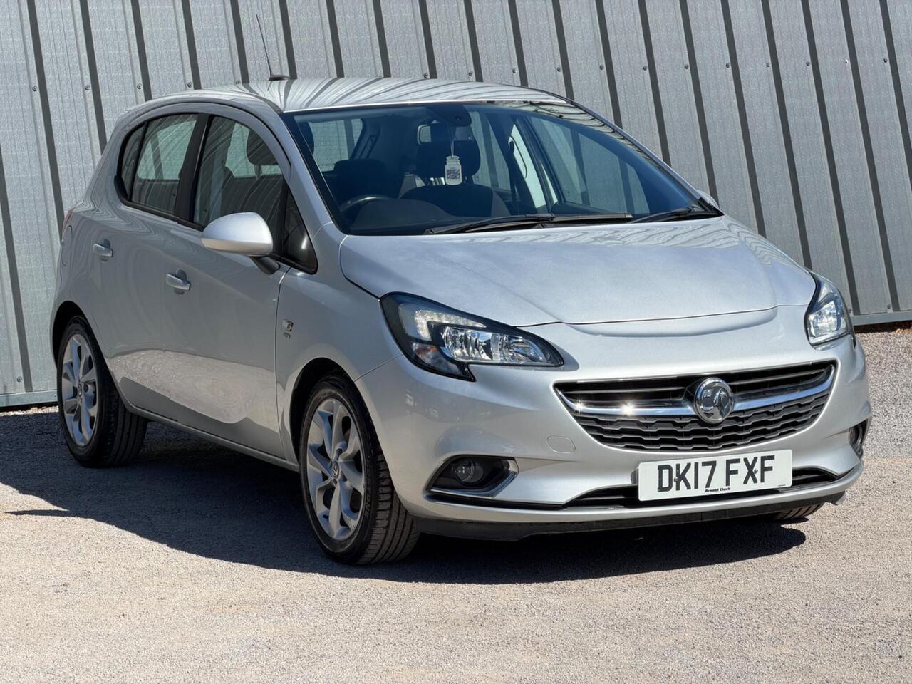 Vauxhall Corsa photo 1