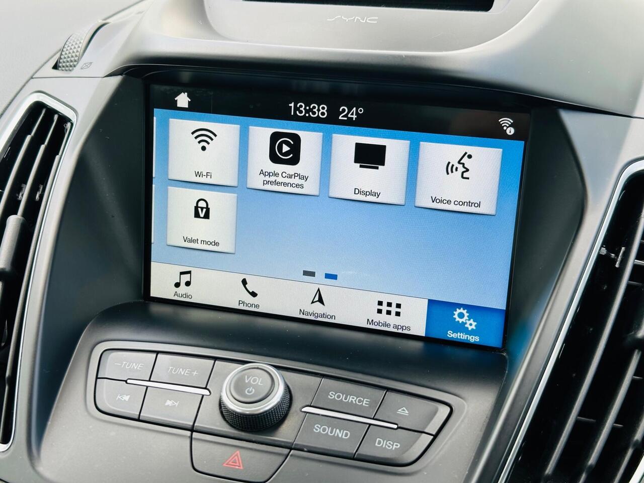 Ford Grand C-Max photo 26