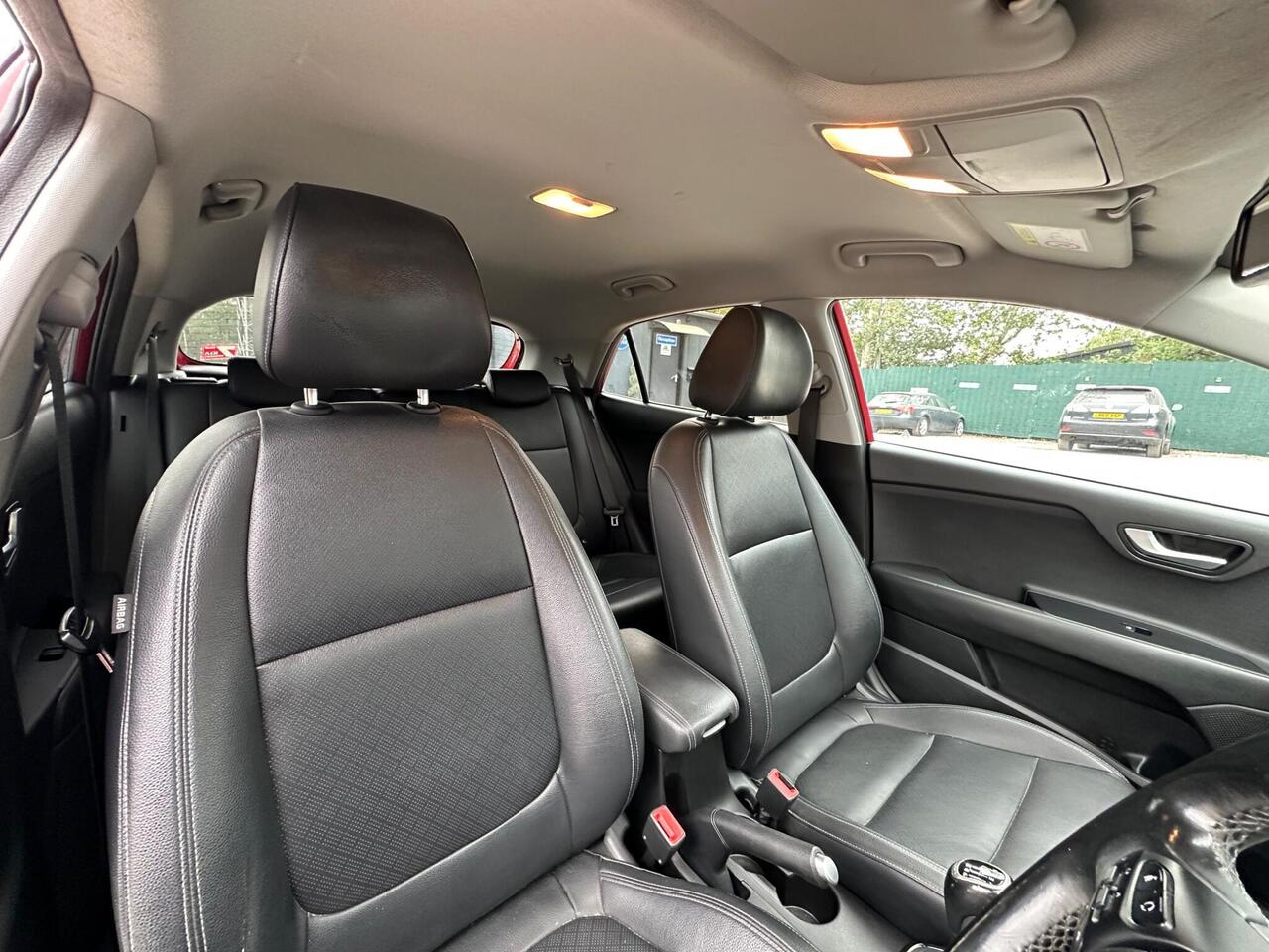 Kia Rio photo 39