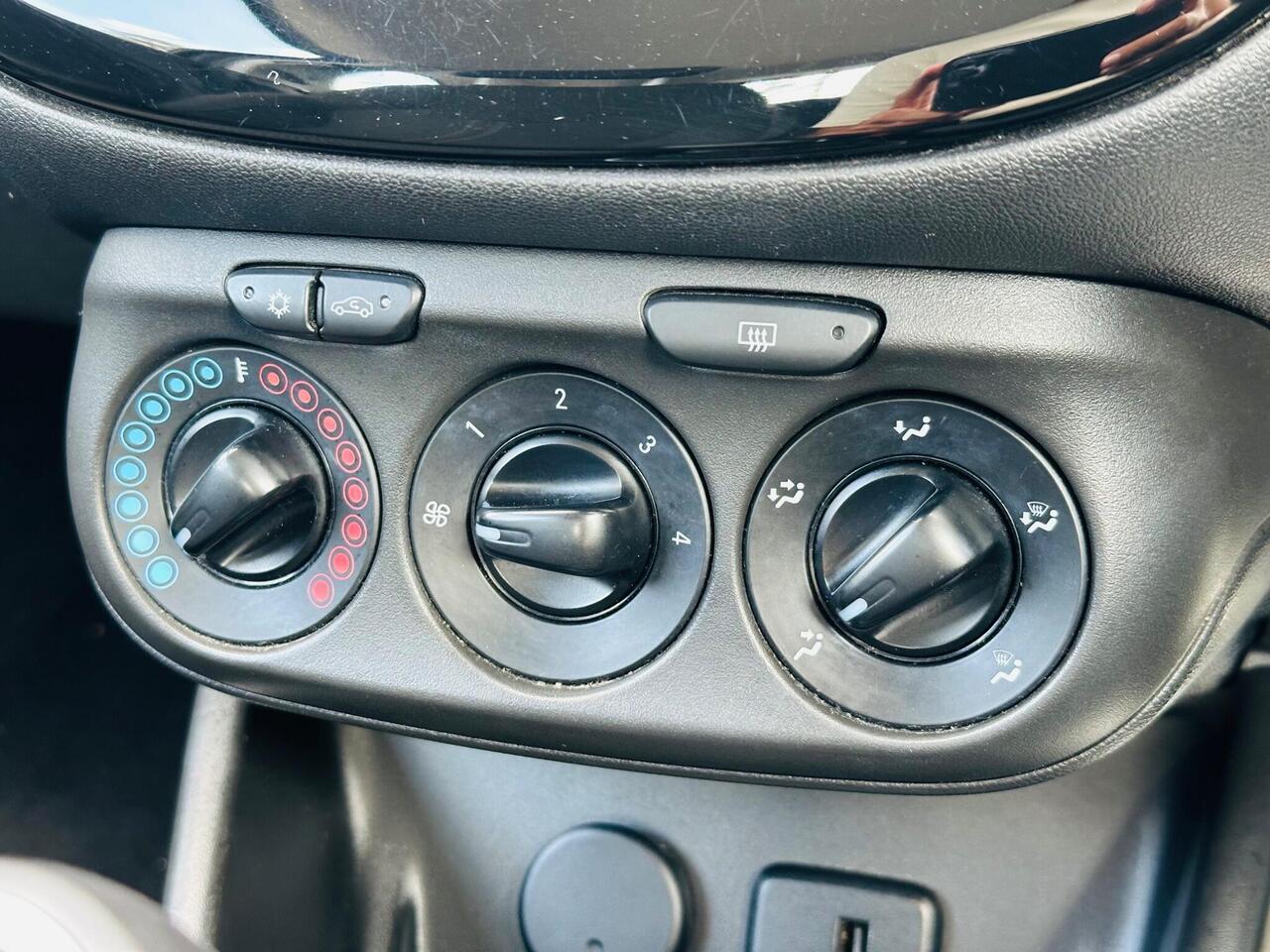 Vauxhall Corsa photo 15