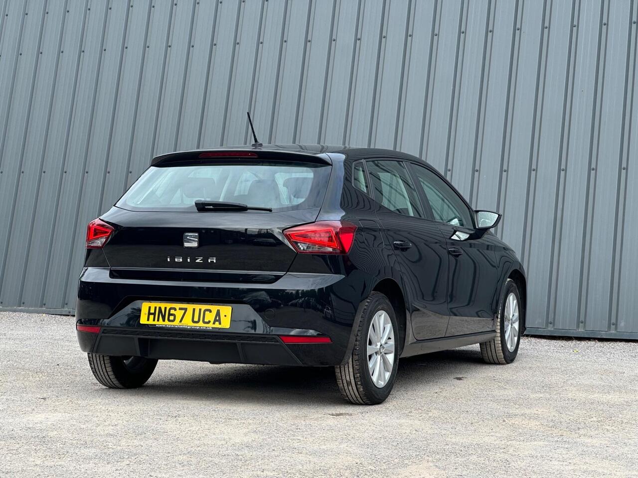 SEAT Ibiza photo 7