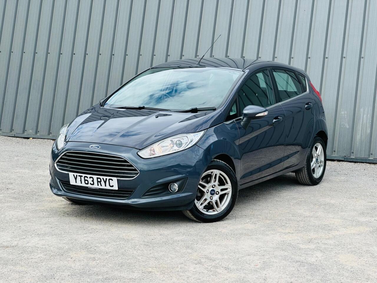 Ford Fiesta photo 42