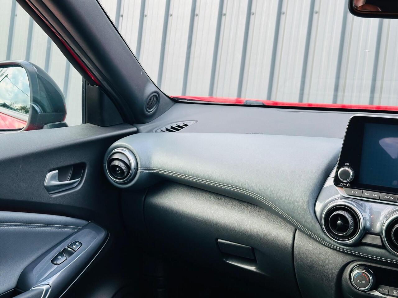 Nissan Juke photo 30