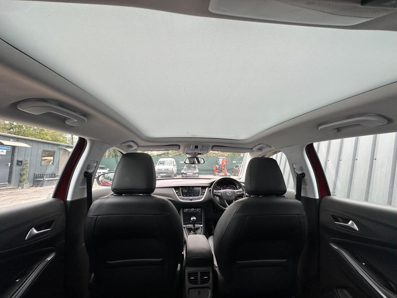 Vauxhall Grandland X photo 22