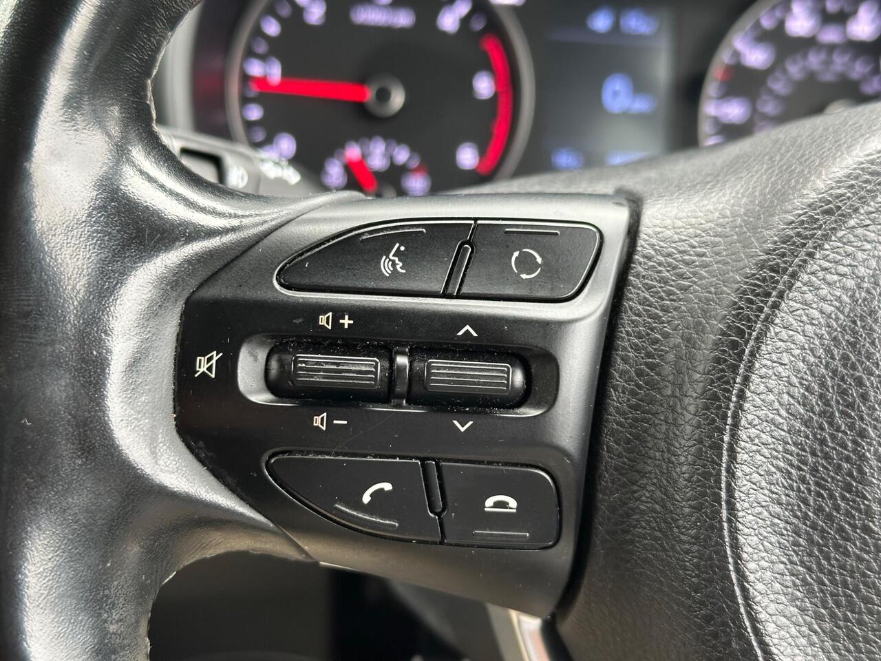 Kia Rio photo 28