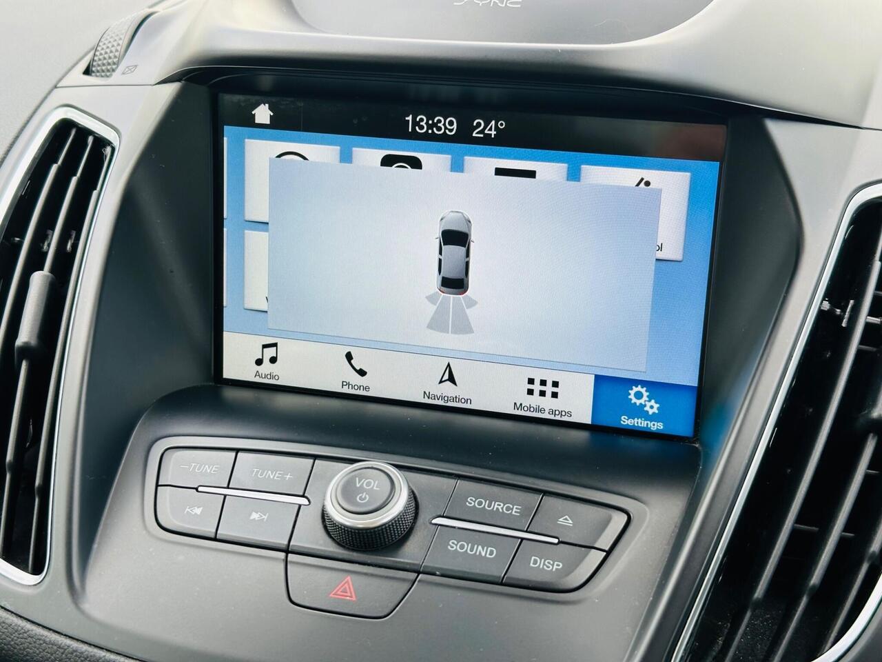 Ford Grand C-Max photo 27