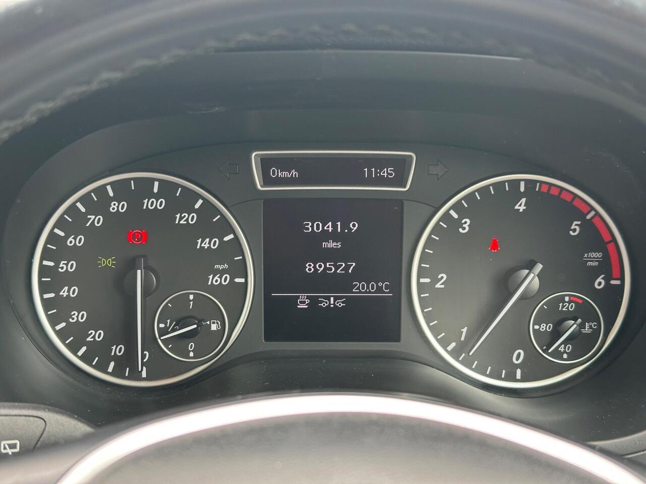 Mercedes-Benz B Class photo 24