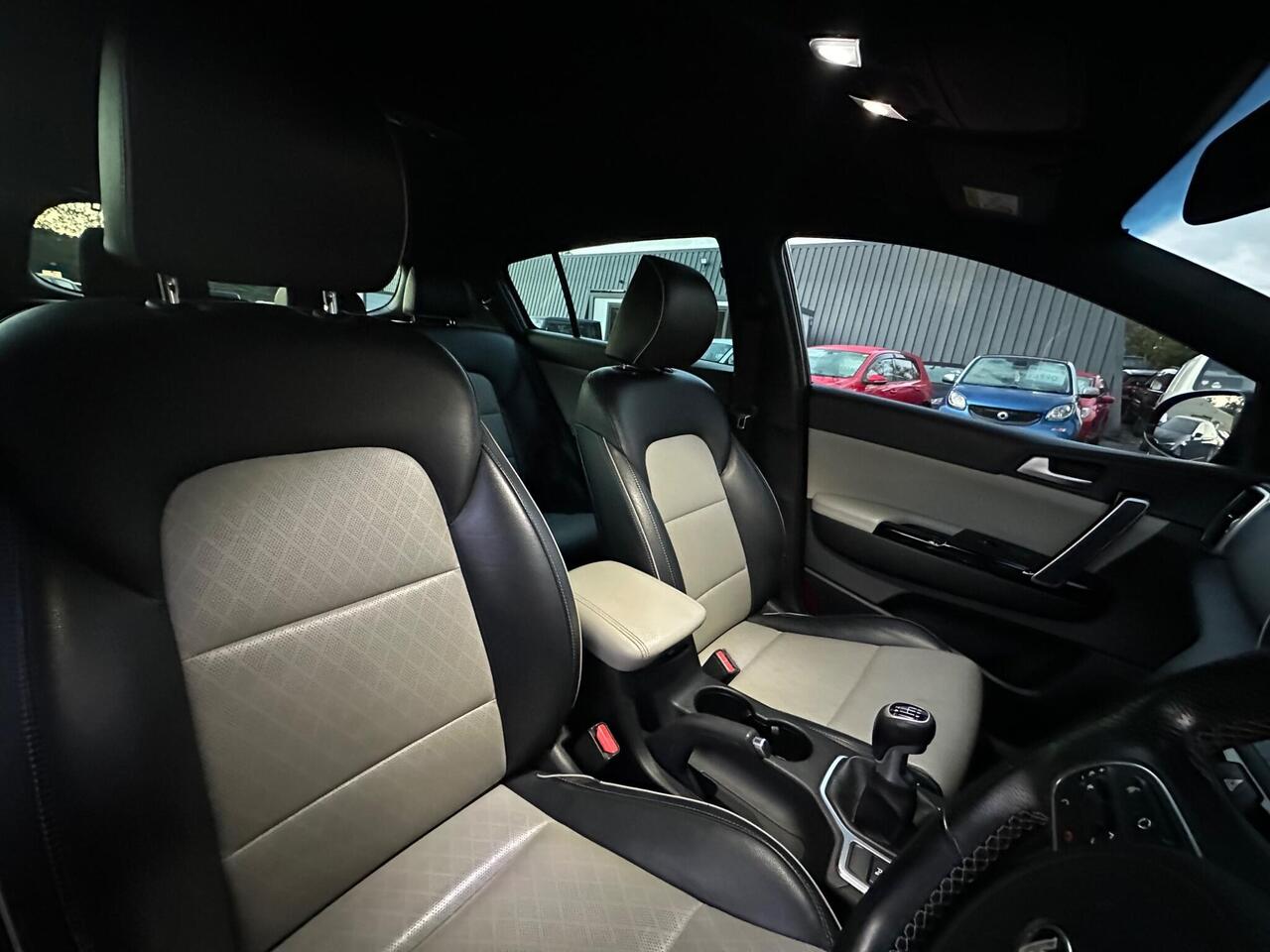 Kia Sportage photo 35