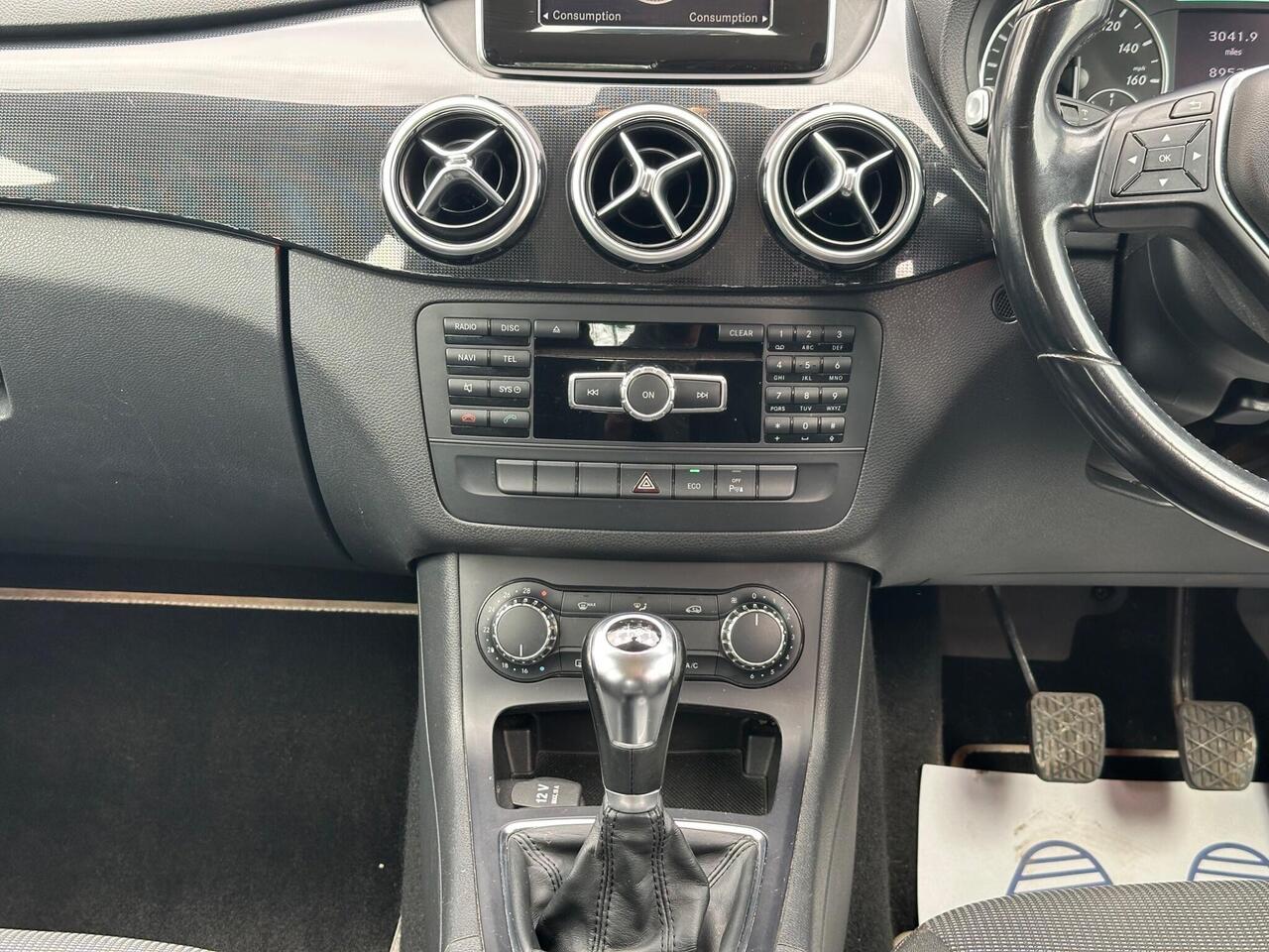 Mercedes-Benz B Class photo 16