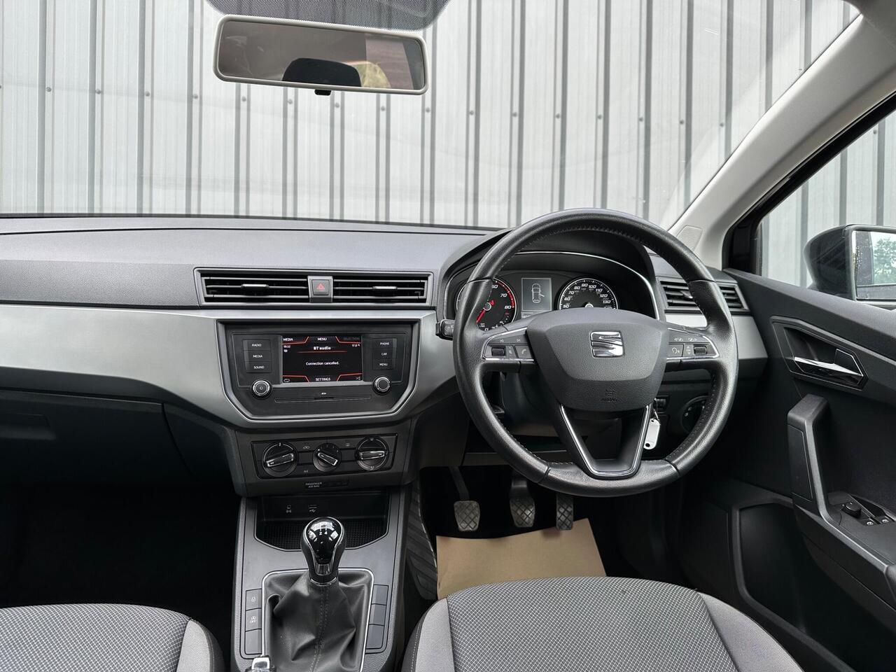 SEAT Ibiza photo 14