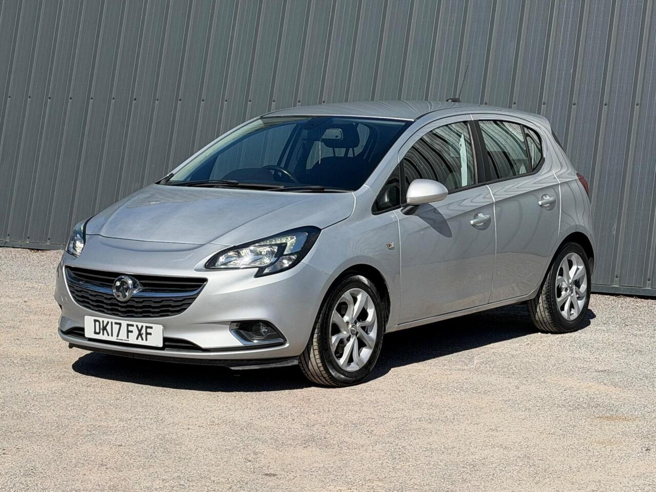 Vauxhall Corsa photo 2