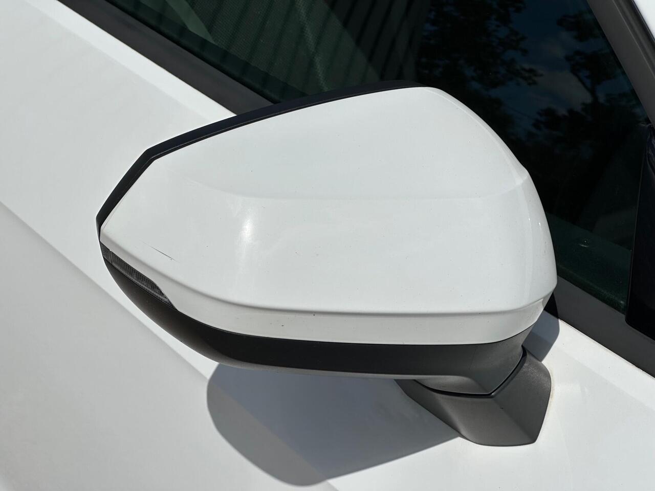 Audi Q2 photo 12