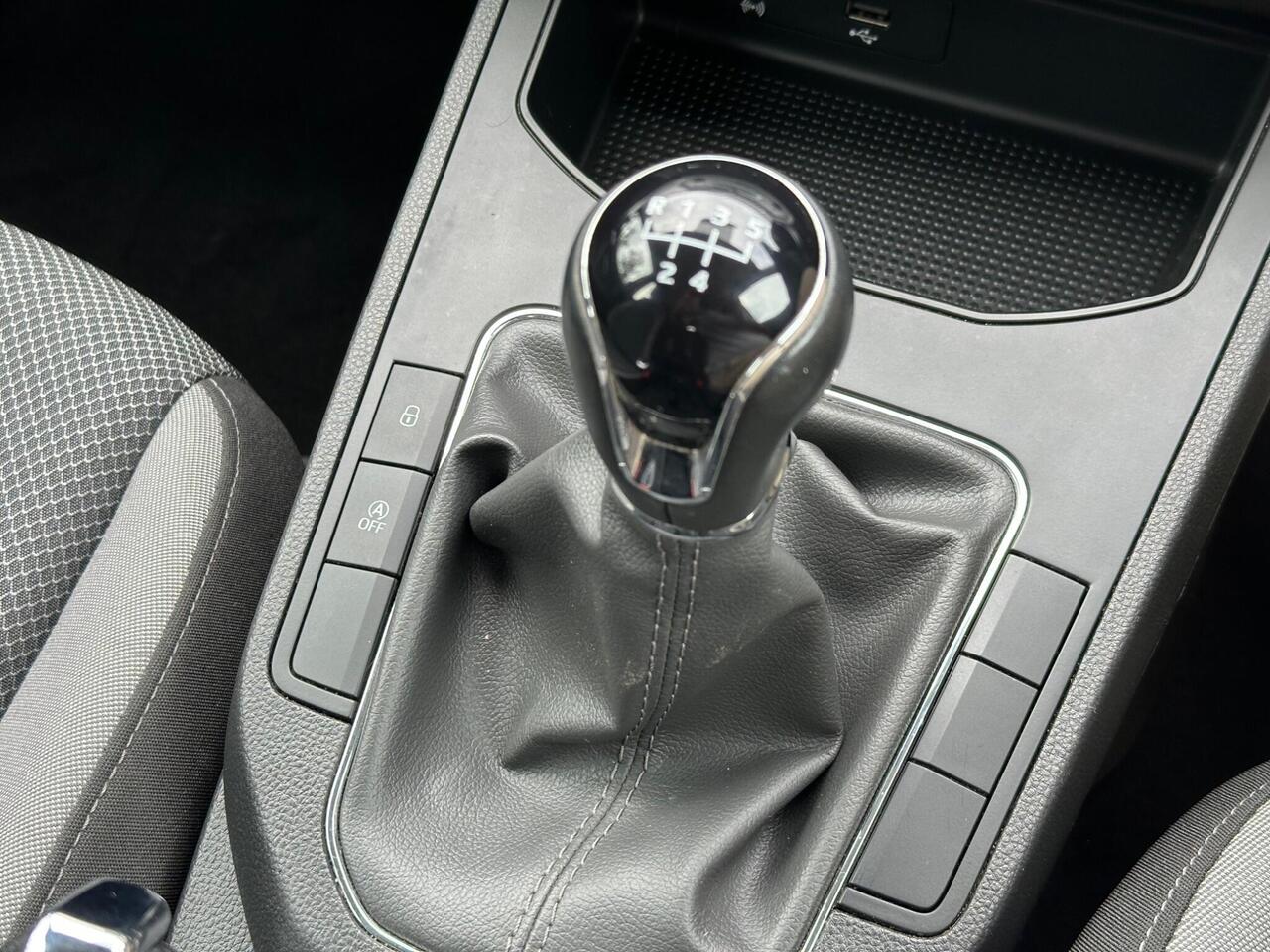 SEAT Ibiza photo 31