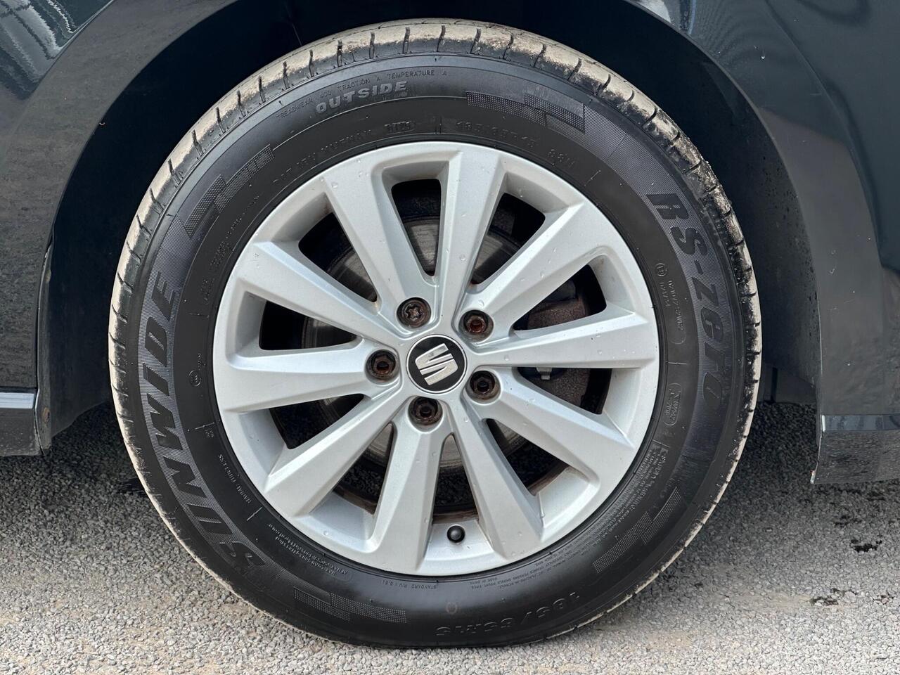SEAT Ibiza photo 9