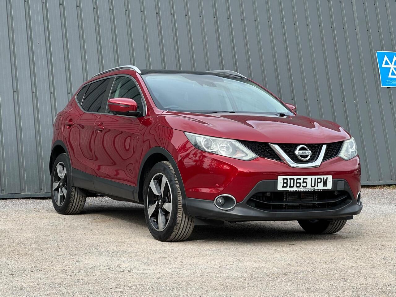 Nissan Qashqai photo 1