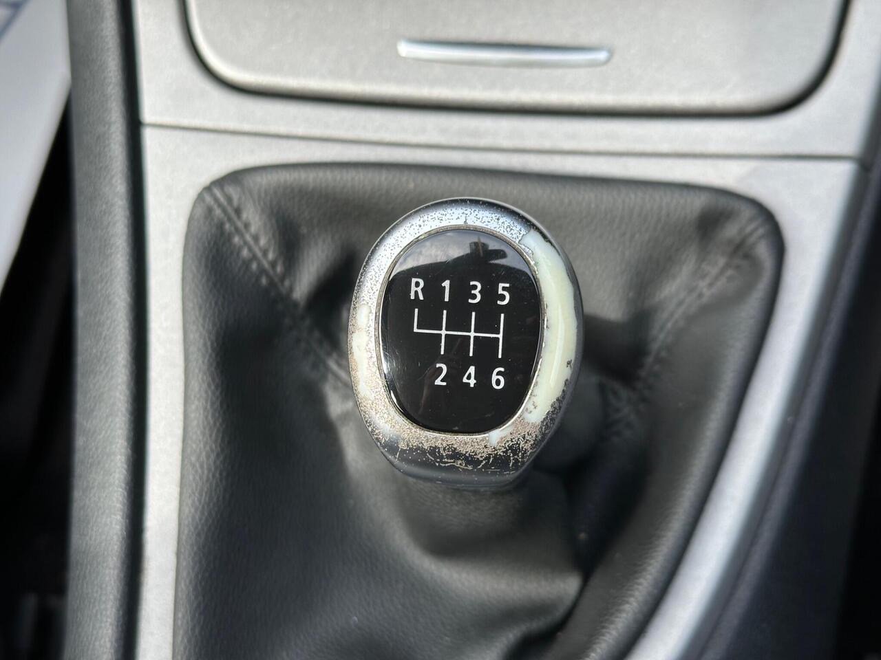 BMW 1 Series photo 17