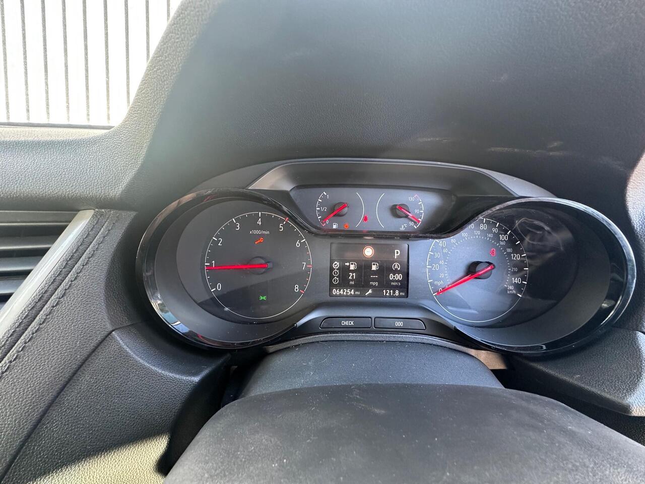 Vauxhall Grandland X photo 15